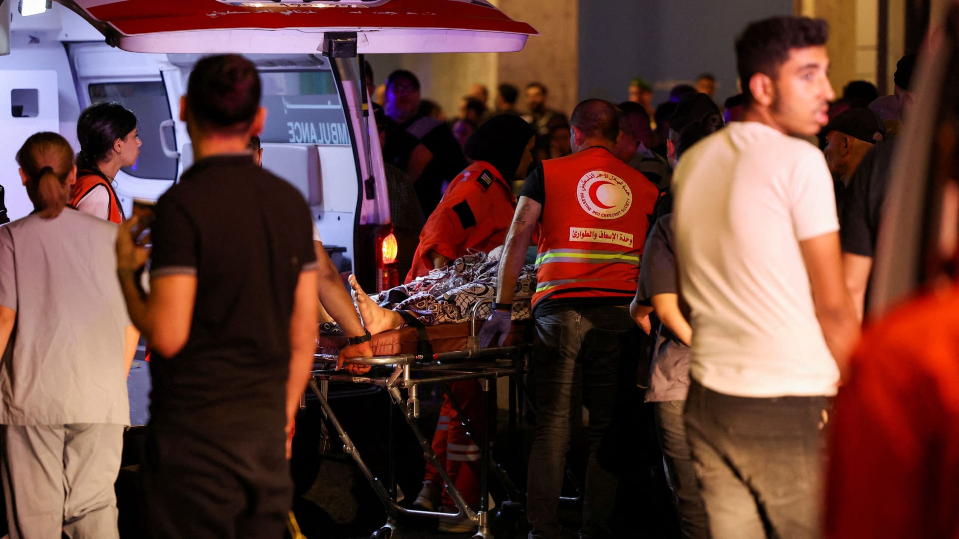 Die Krankenhäuser in Beirut, wie hier das American University of Beirut Medical Center (AUBMC), waren durch die Vielzahl an Patienten überlastet.