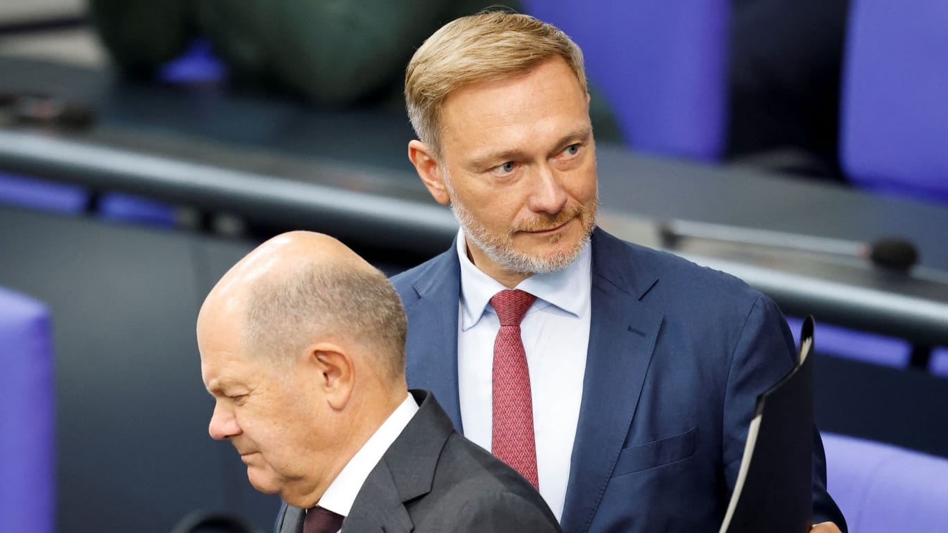 Kanzler Scholz und Wirtschaftsminister Lindner: Sie haben den Haushalt mit Wirtschaftsminister Habeck ausgehandelt.