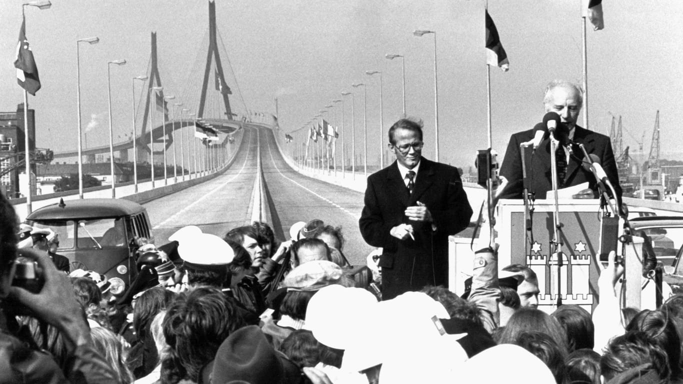 Hamburg - Köhlbrandbrücke