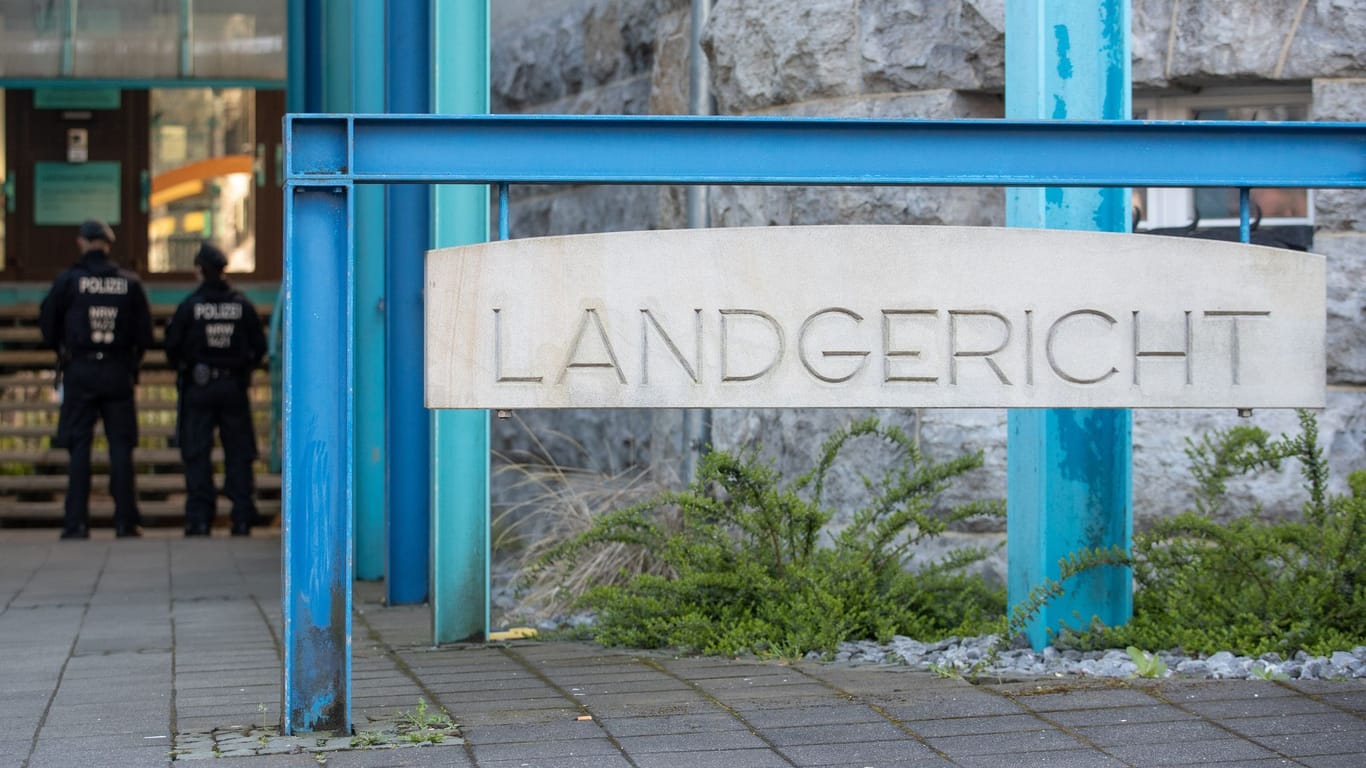 Anklage am Landgericht Bielefeld