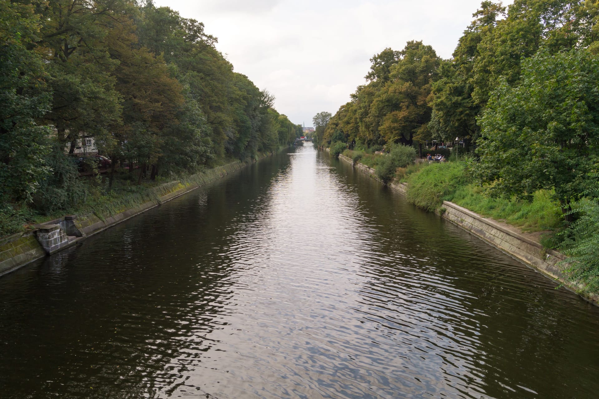 Amazing view of the Spree Canal in Berlin Wilmersdorf Charlottenburg