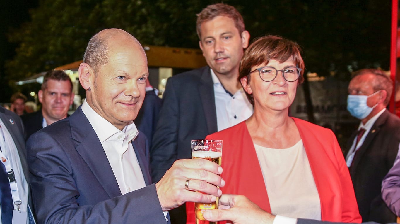 Ein Foto aus besseren Zeiten: Scholz, Klingbeil und Esken kurz vor der Wahl 2021.