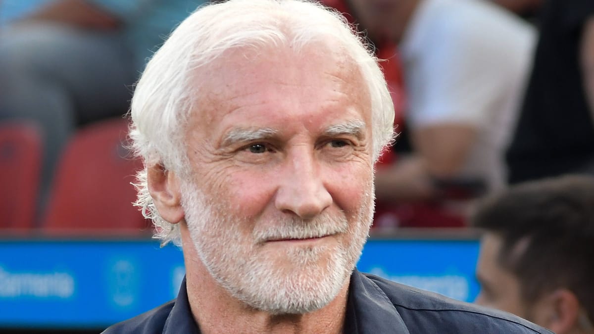 DFB: Rudi Völler traut Thomas Müller besondere Rolle zu