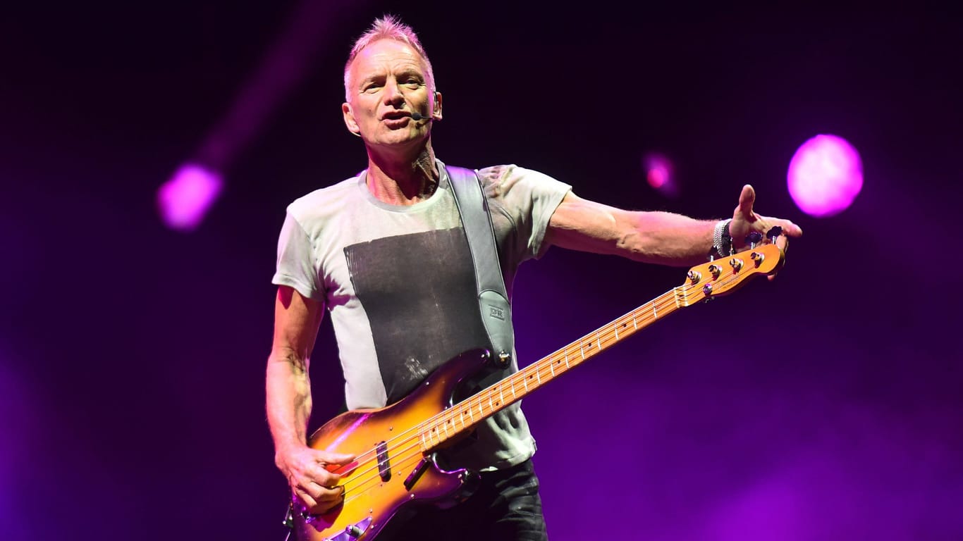 Sting beim "Radio 2 In The Park"-Festival in Großbritannien 2024 (Archivbild): Erfolgreich wurde der Musiker mit seiner Band „The Police“.