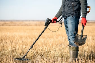 Für Schatzsucher jeder Erfahrungsstufe: Diese Metalldetektoren sind sowohl für Anfänger als auch für erfahrene Schatzjäger geeignet. (Symbolbild)