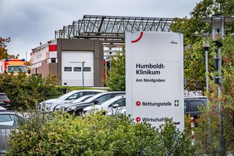 Das Vivantes-Krankenhaus in Reinickendorf (Archivbild): Hier ist ein 20-Jähriger ausgerastet.