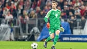 Manuel Neuer (bis 45. Minute): Klärte direkt zu Beginn fast an der Mittellinie. Bei dem Luftzweikampf mit Petković knallte er mit dem Rücken auf den Boden und musste behandelt werden. Bekam danach keinen einzigen Schuss aufs Tor. Musste zur Pause aber angeschlagen raus. Note 3