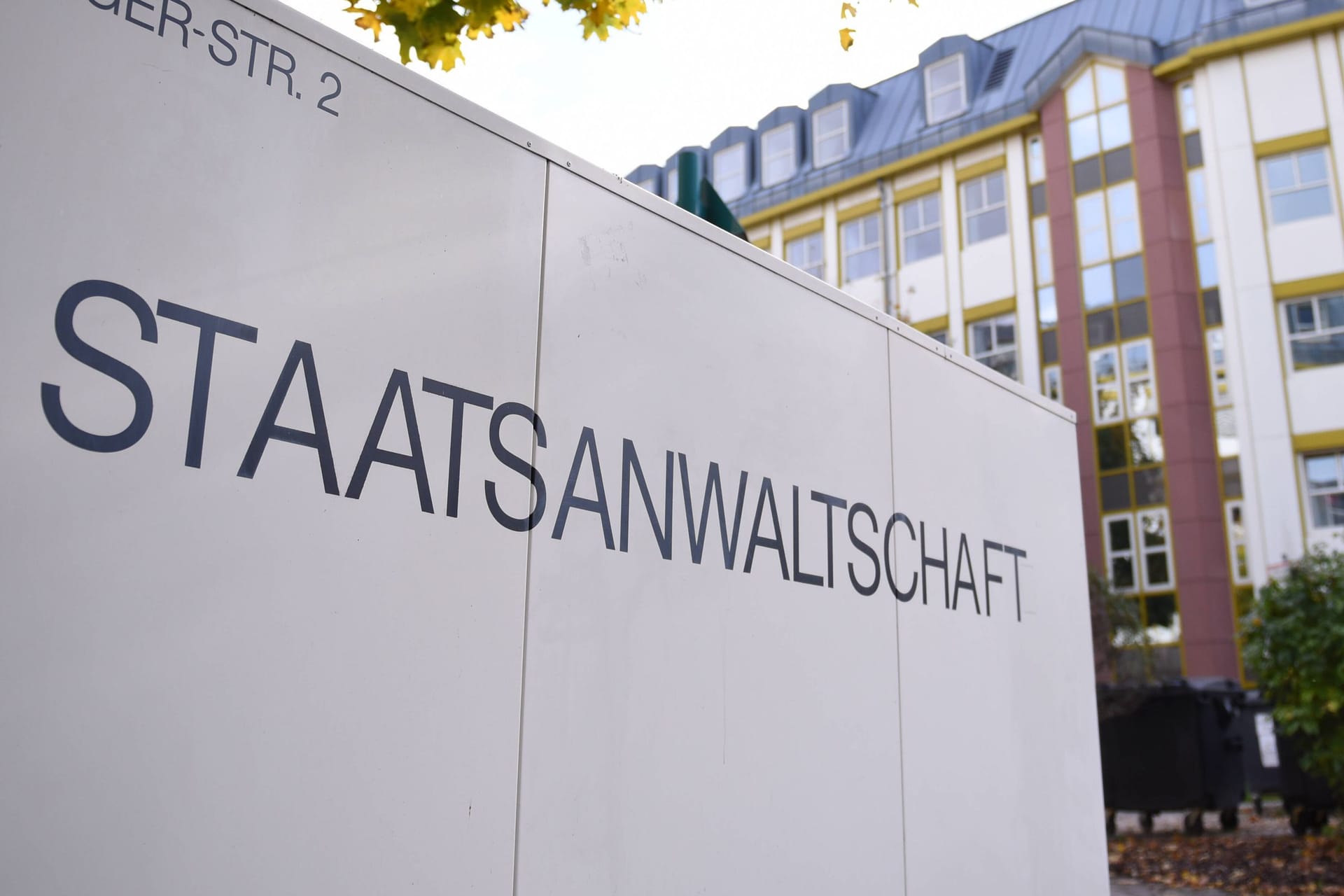 Staatsanwaltschaft Frankfurt am Main: Sie werden das Verfahren gegen einen Toten einstellen.