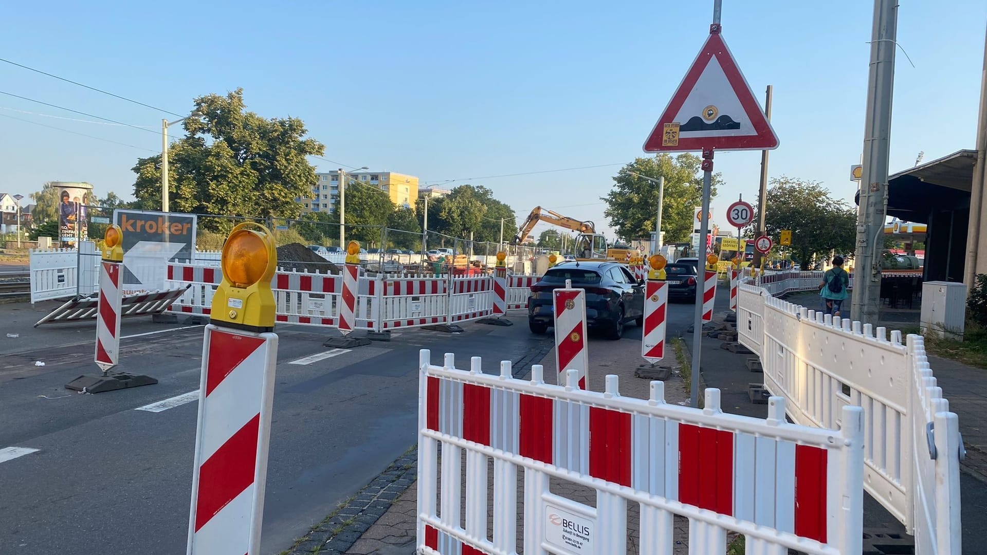 Baustelle an der Hamburger Straße: Hier werden Autofahrer am Wochenende umgeleitet.