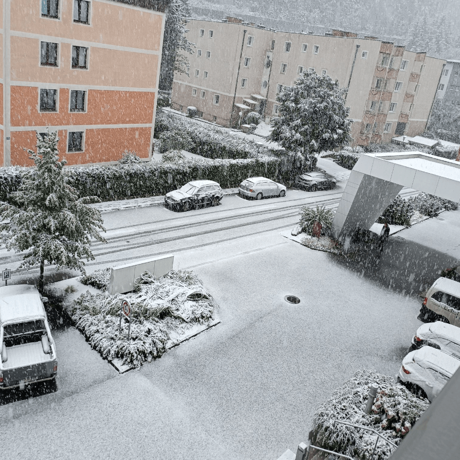 Schneefall in Bad Gastein: Ein paar Tage zuvor waren hier noch über 20 Grad.