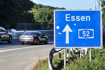 Die A52 in Essen (Archivbild): Hier kommt es ab Montag zu Einschränkungen.