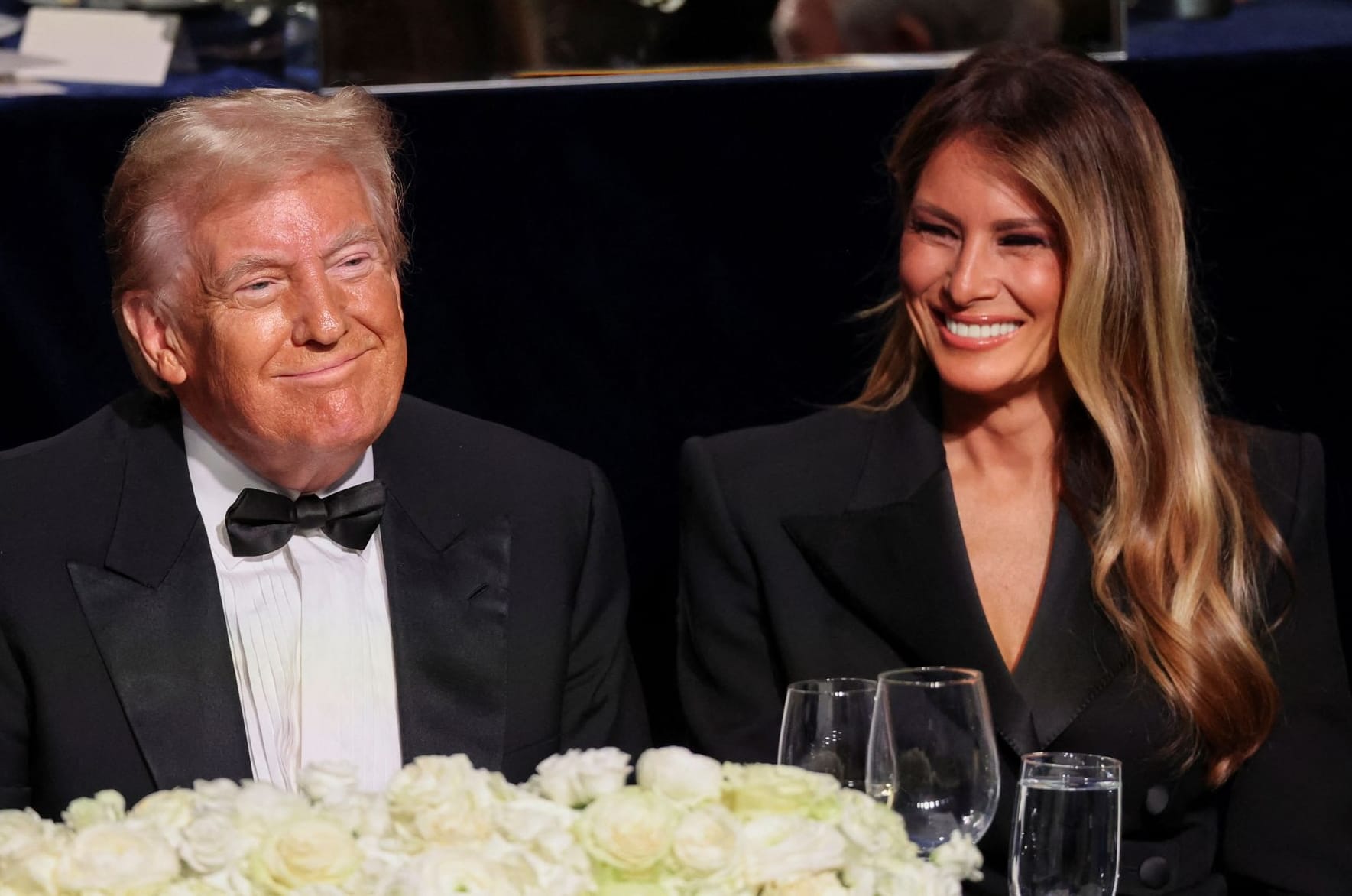 Donald und Melania Trump wirken glücklich miteinander.