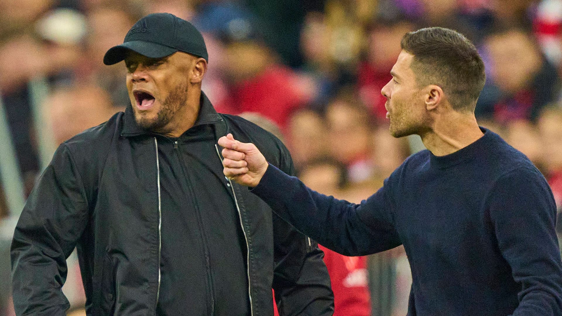 Vincent Kompany (l.) und Xabi Alonso: Die Trainer trafen beim Topspiel am vergangenen Wochenende aufeinander.