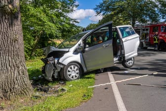 Unfall in Niedersachsen: Auf einigen Straßen ereigneten sich 2023 besonders viele Unfälle.