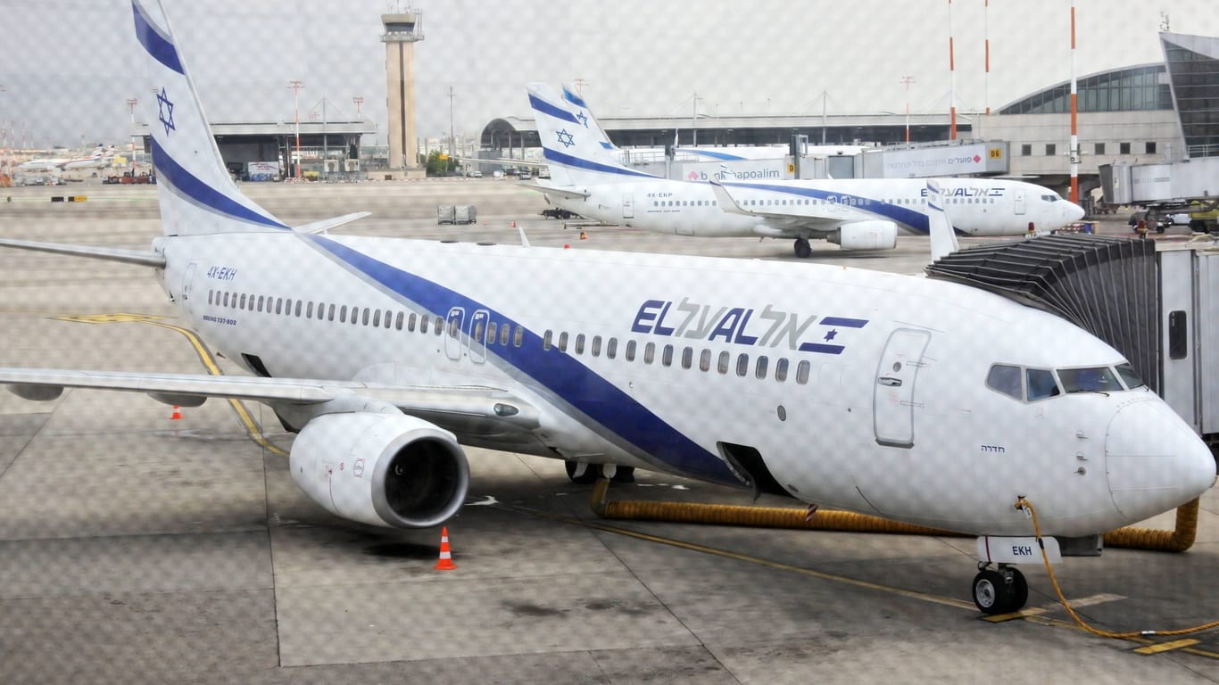 Flugzeuge am Flughafen Ben Gurion in Tel Aviv: Kurzzeitig stellte der Flughafen den Betrieb ein.