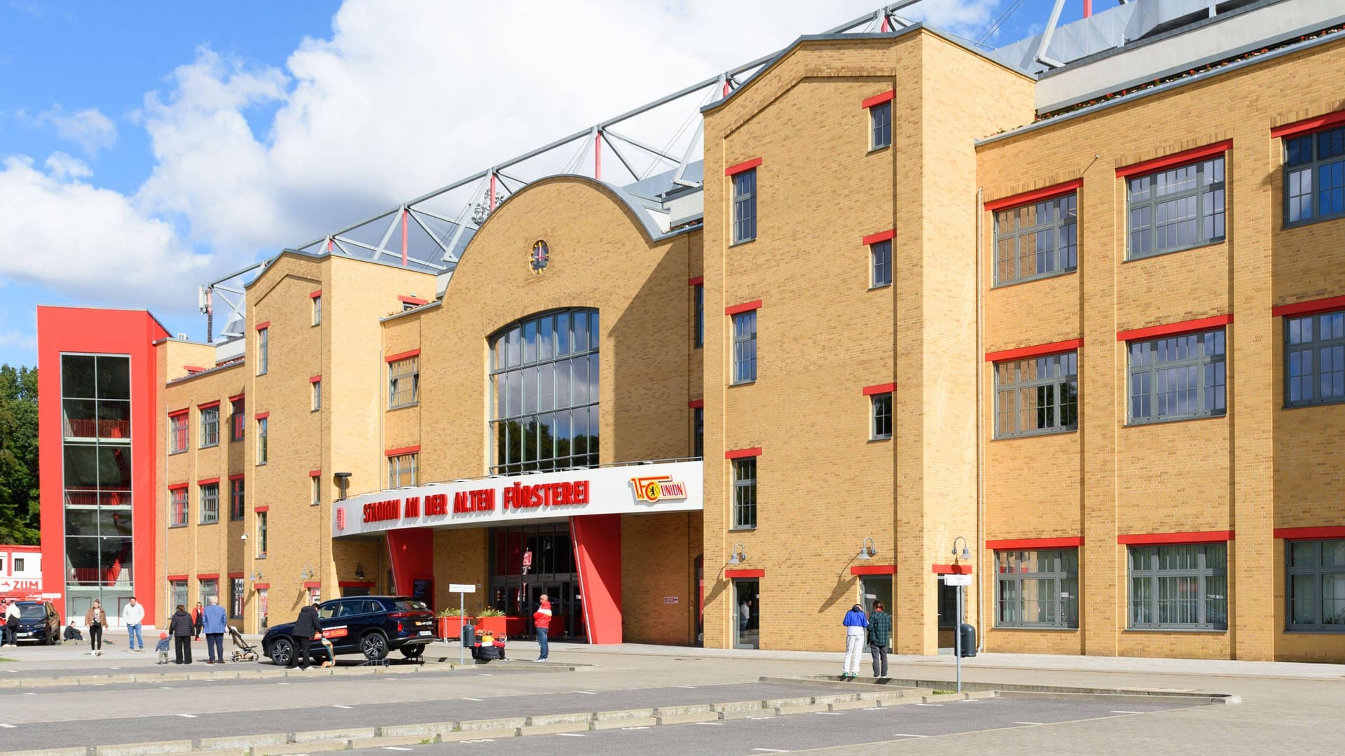 Das Stadion An der Alten Försterei (Archivbild): Ab 2026 soll das Stadion umgebaut werden.