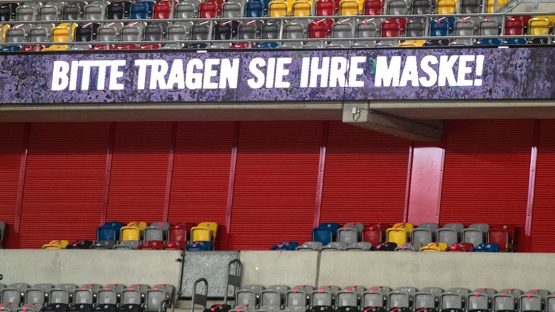 Das Düsseldorfer Stadion während der Pandemie Das Düsseldorfer Stadion während der Pandemie