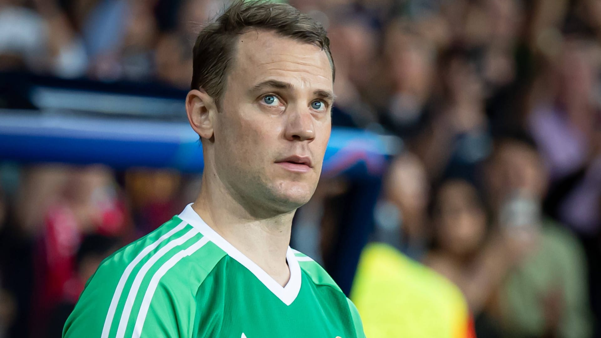 Bayern-Torwart Manuel Neuer: Klare Worte zur Leistung der Münchner in Barcelona.