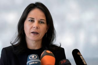 Außenministerin Annalena Baerbock (Die Grünen): Die Politikerin verurteilt die Hinrichtung des Deutschen Staatsbürgers Jamshid Sharmad.