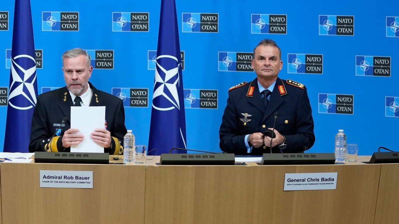 Nato-General Christian Badia (r.)