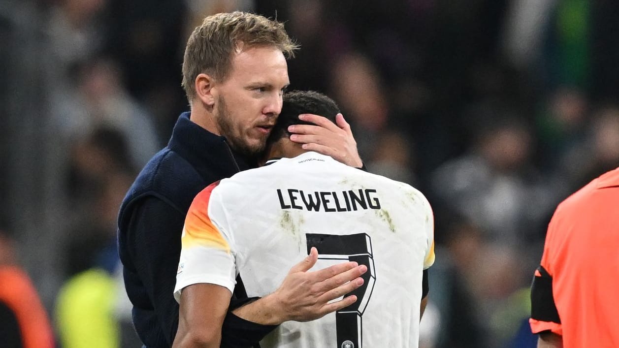 Julian Nagelsmann (l.) und Jamie Leweling: Der Stuttgarter holte den Sieg für Deutschland.