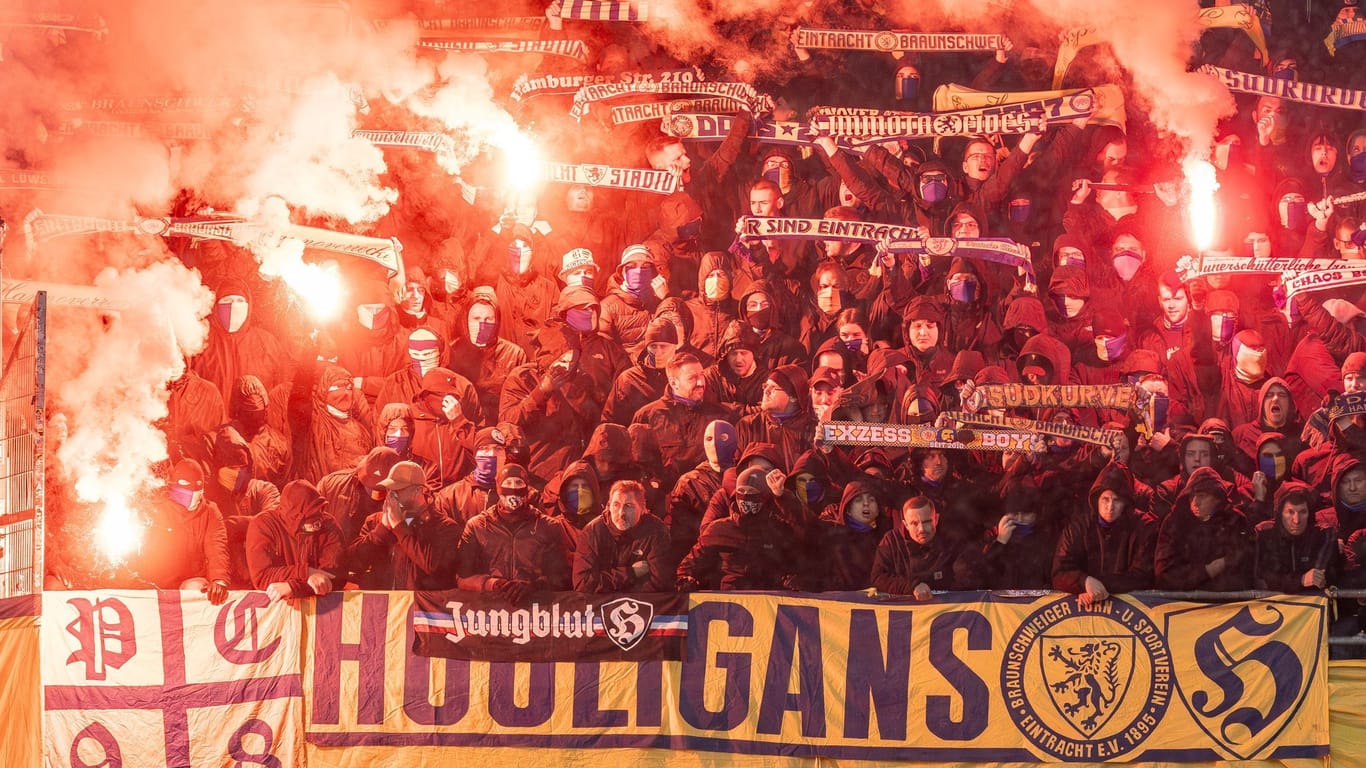 Fans von Eintracht Braunschweig