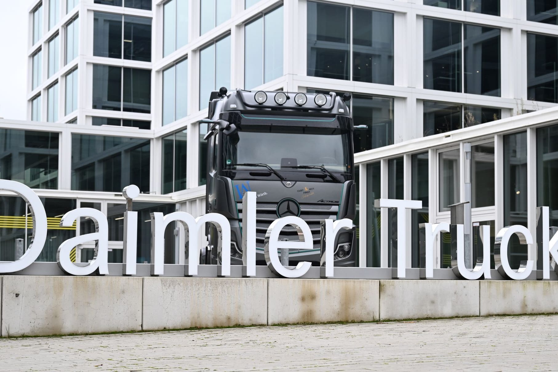 Daimler Truck Zentrale