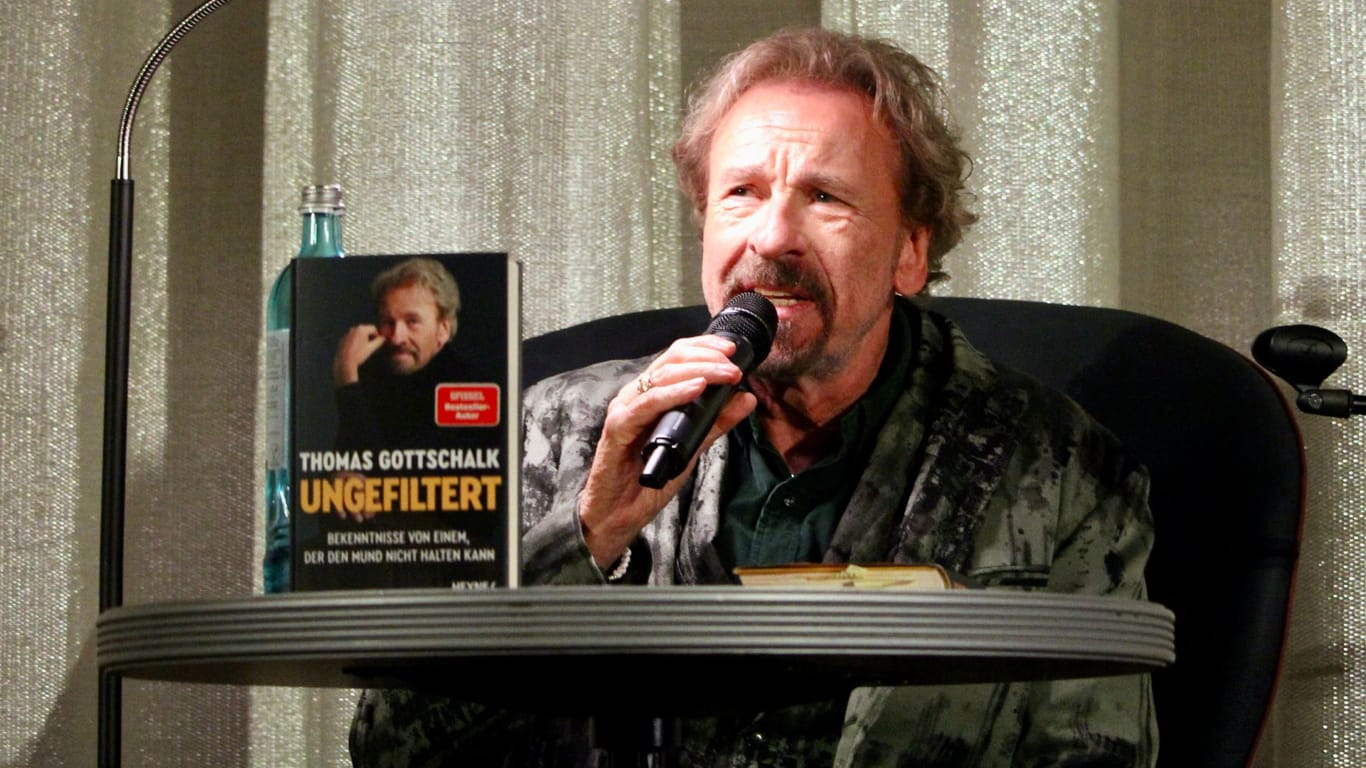 Thomas Gottschalk stellt im Münchner Arri-Kino sein neues Buch„Ungefiltert“ vor. Um das Buch ging es weniger, viel mehr um ihn selbst.