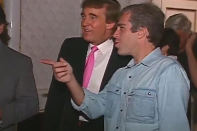 Donald Trump (l.) und Jeffrey Epstein auf einer Party in Florida 1992: "Es heißt sogar, dass er schöne Frauen so sehr wie ich mag und dass viele von ihnen jünger sind."