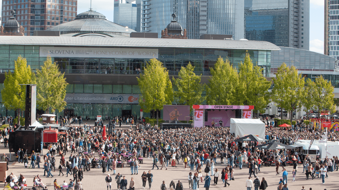 Die Frankfurter Buchmesse 2024 ist gut besucht, Ehrengast in diesem Jahr ist Italien.