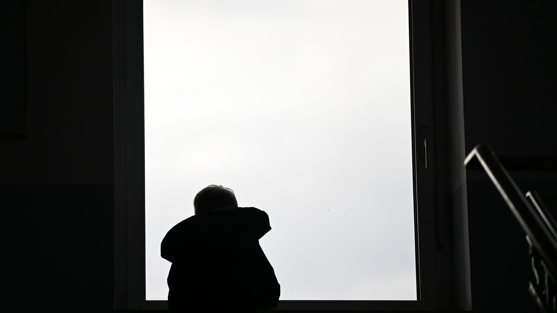 Kind am Fenster Kind am Fenster