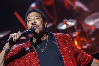 Lionel Richie, Sänger aus den USA (Archivbild): Im Sommer 2025 ist die Soulikone wieder in Deutschland auf Tournee.