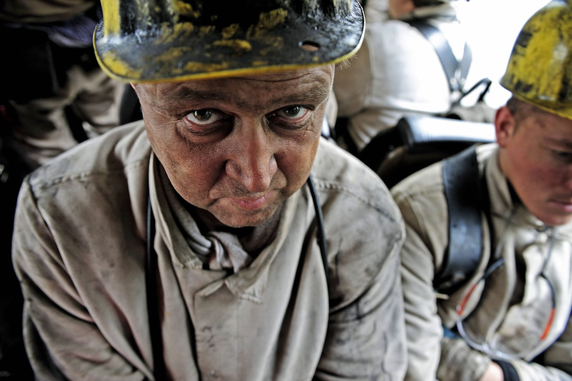 Arbeiter eines Bergwerkes: Viele Regionen in Ostdeutschland stecken noch mitten im Strukturwandel (Symbolbild)