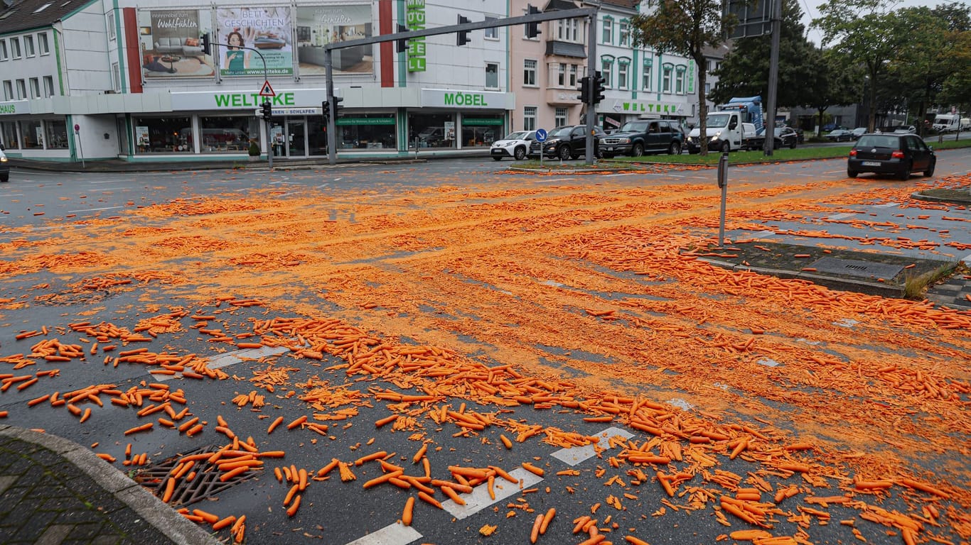 Möhren auf Straßenkreuzung