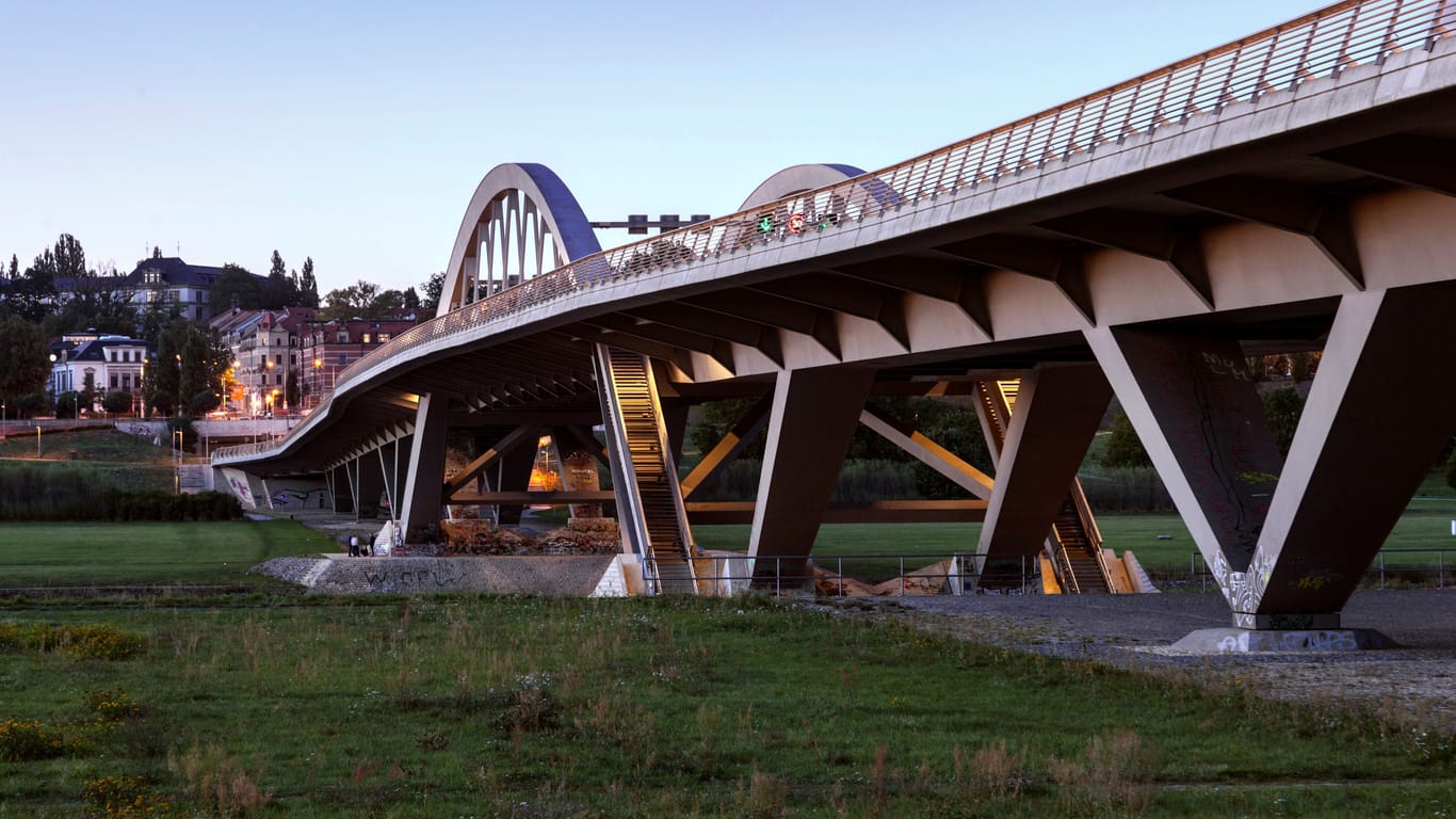 Waldschlößchenbrücke in Dresden (Archivbild):