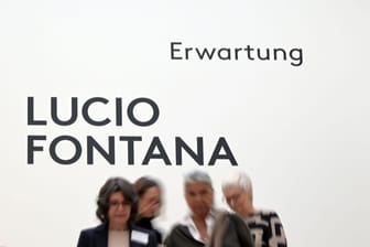 Ausstellung "Lucio Fontana: Erwartung"