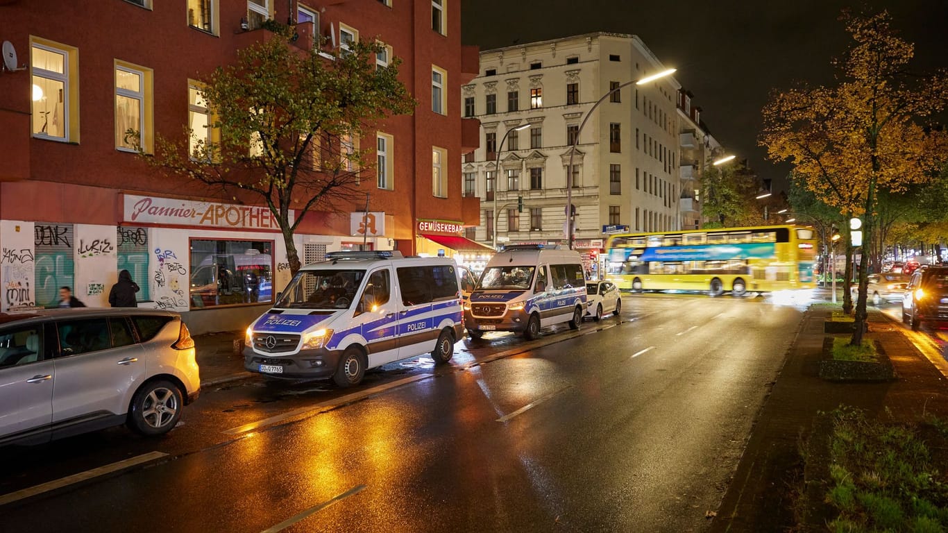 Polizei verstärkt in der Halloween-Nacht in Berlin unterwegs