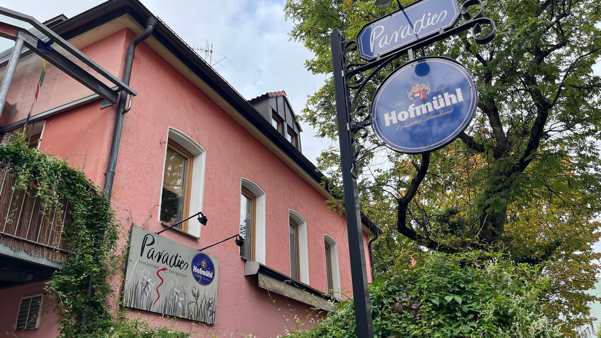 Das "Restaurant Paradies": Das Gebäude, in dem das Restaurant untergebracht ist, soll abgerissen werden.