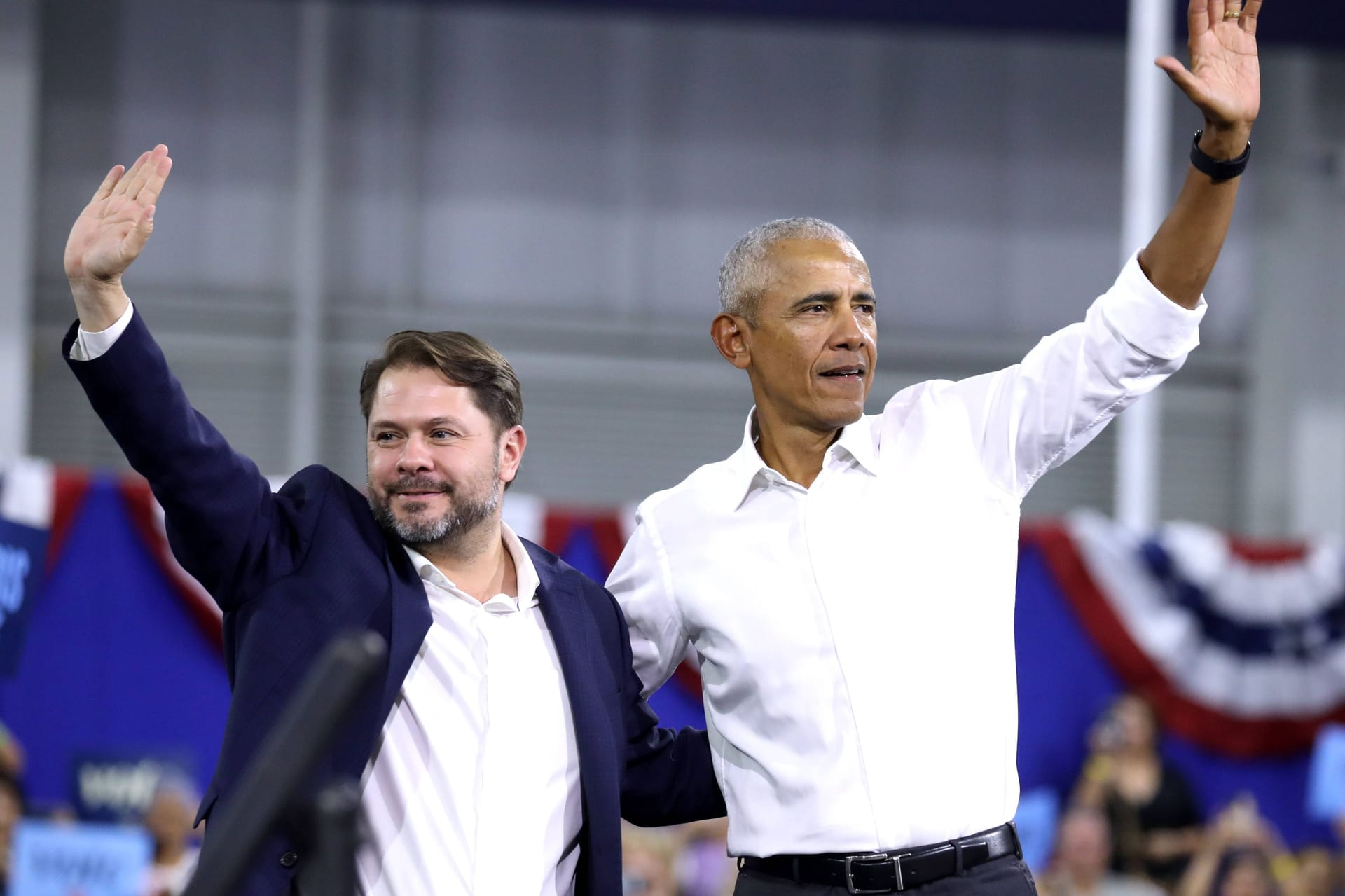 Ruben Gallego (l) mit Barack Obama