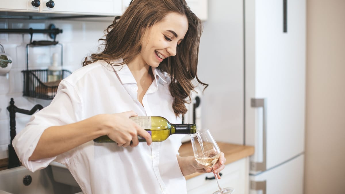 Alkohol: So hoch ist der Promille-Wert nach einer Flasche Wein