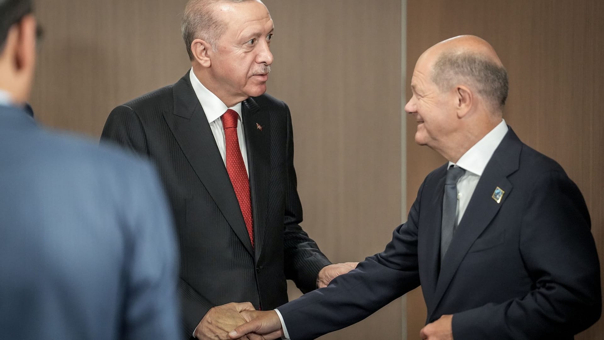 Bundeskanzler Scholz (r.) und der türkische Präsident Erdogan