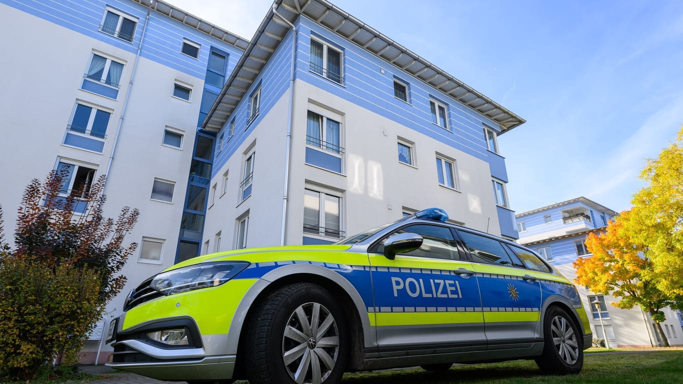 13-Jährige verletzt Schwester - Siebenjährige tot