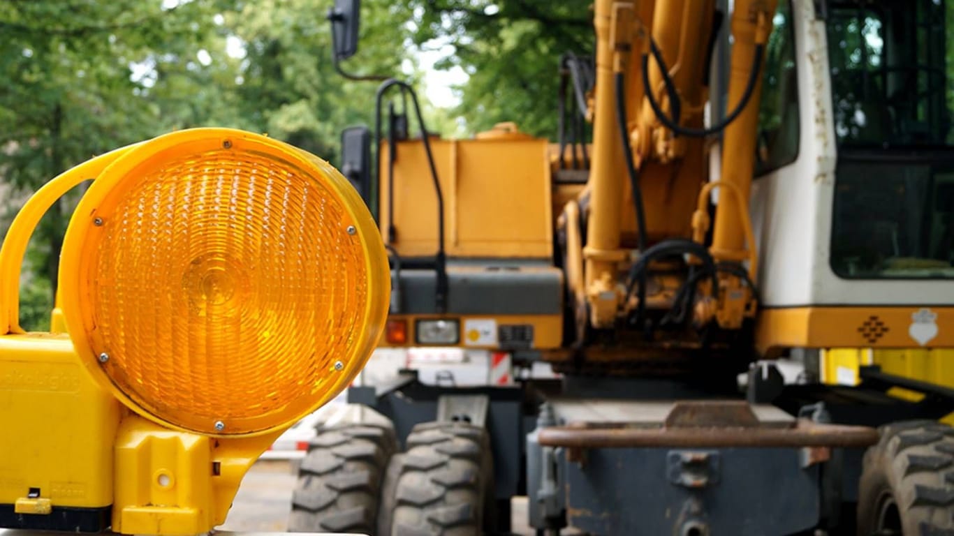 Baustelle (Symbolbild): Verkehrsteilnehmer in Hannover müssen sich auf Beeinträchtigungen einstellen.