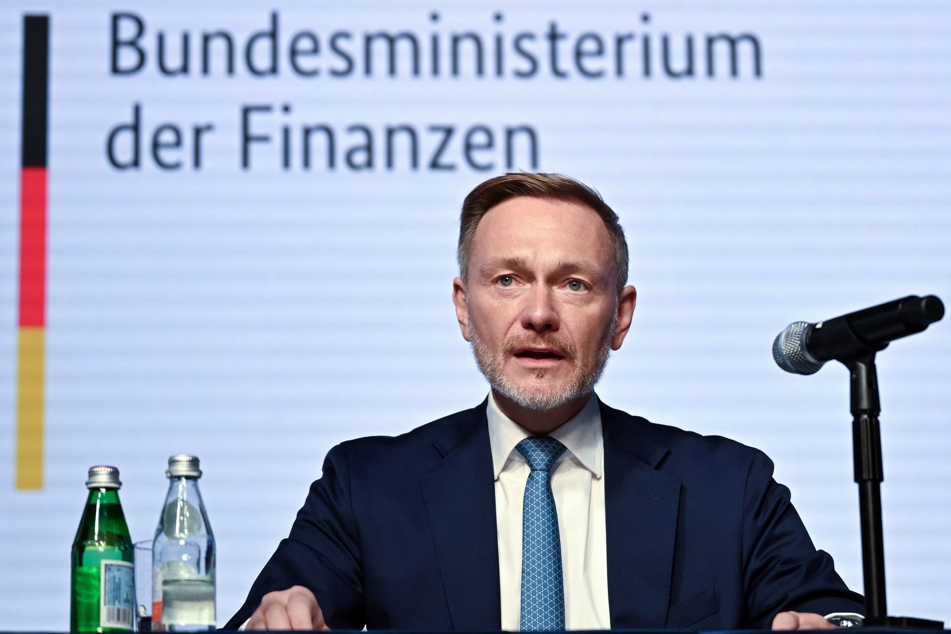 Bundesfinanzminister stellt Ergebnisse der Steuerschätzung vor