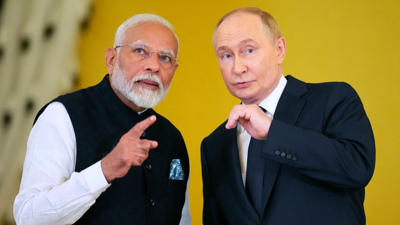 Der indische Premier Narendra Modi und Kreml-Chef Wladimir Putin beim Brics-Gipfel in Kasan: Der Kreml möchte bei dem Treffen den Westen schwächen.