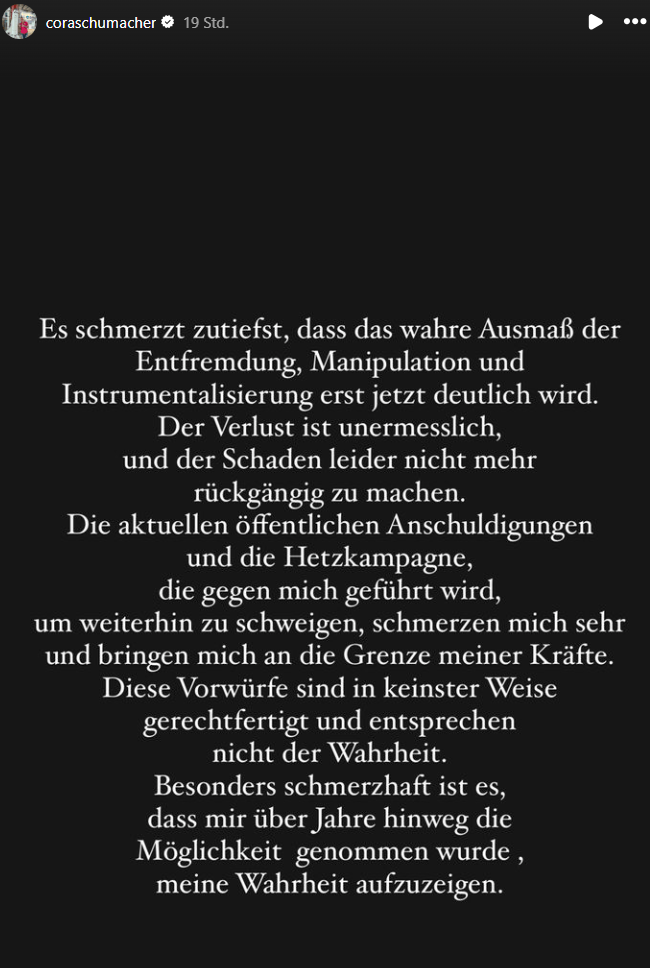 Eine zutiefst enttäuschte Mutter: Cora Schumacher äußert sich zu den schweren Vorwürfen ihres Sohnes.