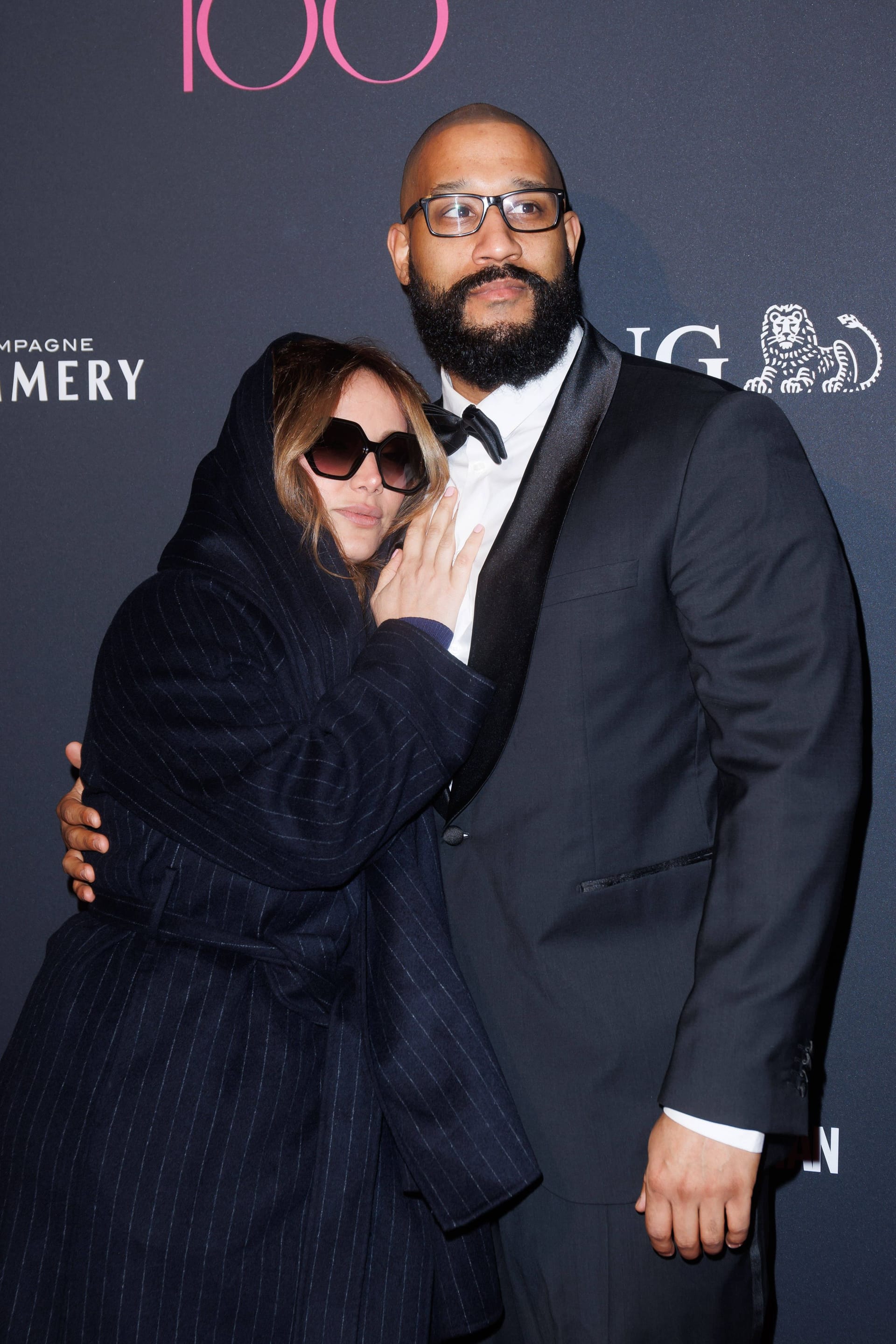 Enissa Amani mit ihrem Ehemann Jalil Berkholz im Januar 2024 beim Frauen 100 Event in Berlin.