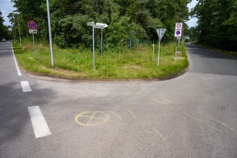 Blick auf den Unfallort in Prora, einem Ortsteil des Ostseebads Binz, auf der Insel Rügen (Archivfoto): Der Mann soll den Schüler absichtlich angefahren haben.