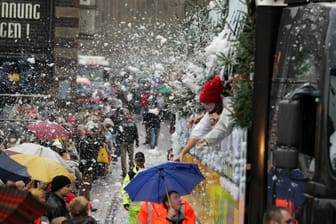 Bremer Freimarktsumzug (Archivfoto): Zur Veranstaltung kommt unter anderem das Werder-Spiel gegen Leverkusen.