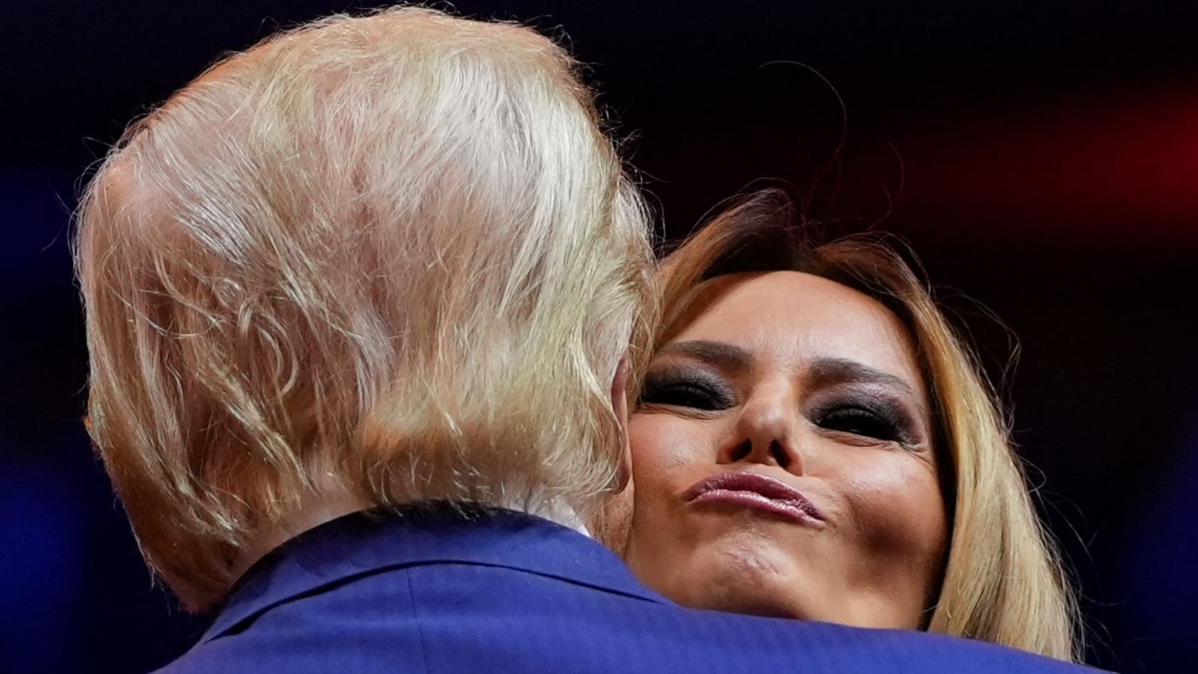 Melania und Donald Trump: Sein Ex-Stabschef erklärte, auf Trump passe die Definition eines Faschisten.